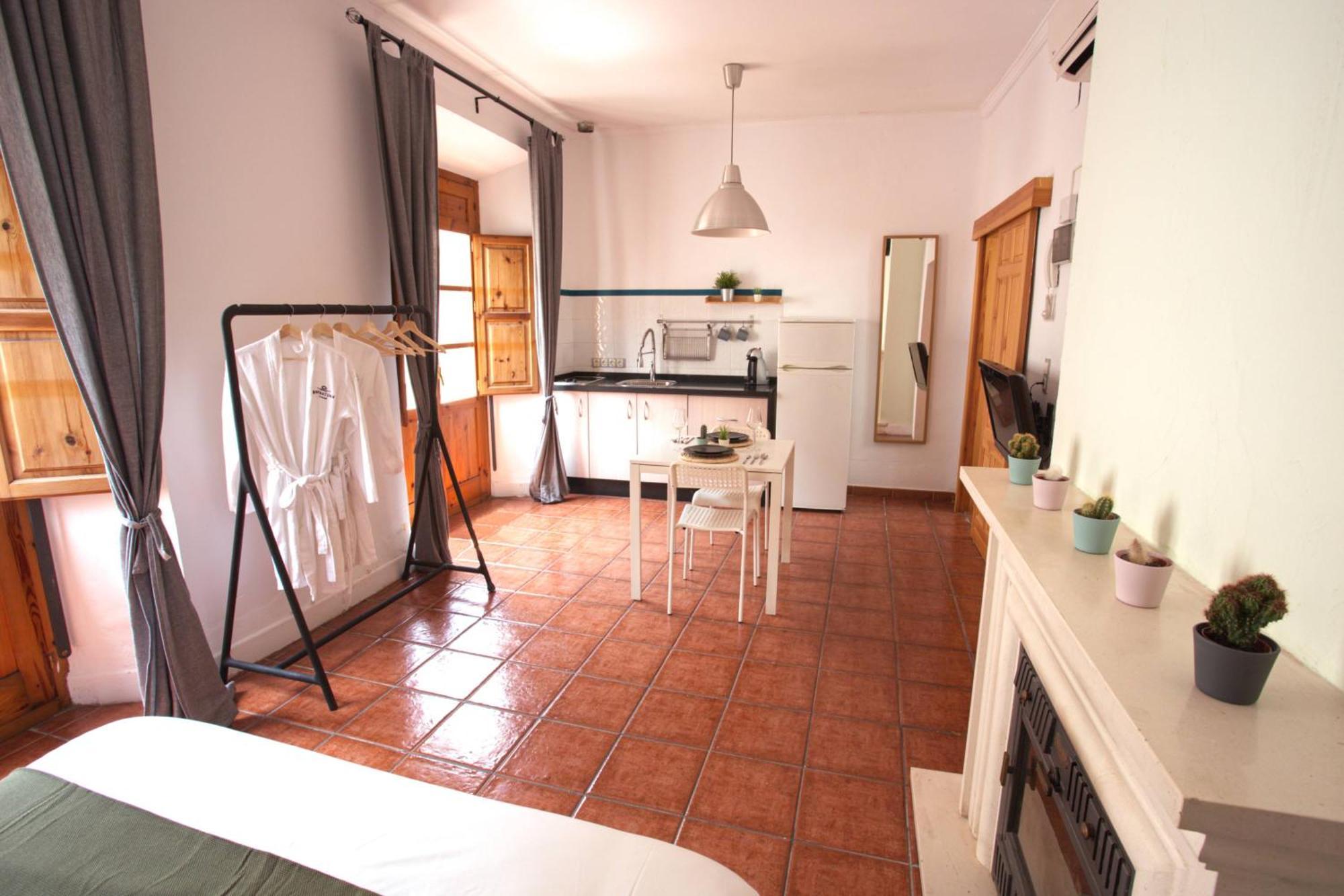 Bbtk Malaga Pansiyon Dış mekan fotoğraf